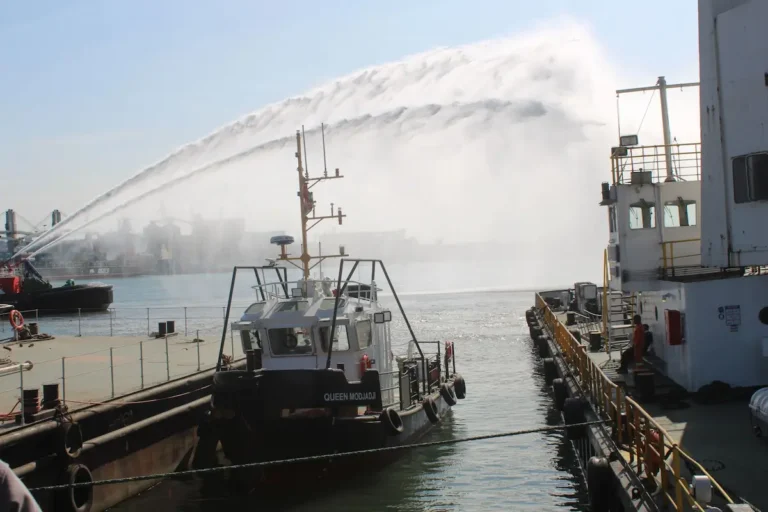 Home made boats Queen Modjadji and Noah add local flavour to Transnet's marine ops