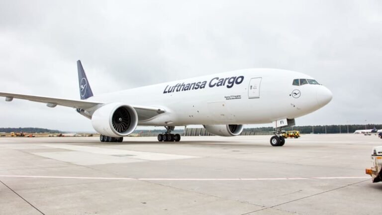 Lufthansa Extends Flight Cancellations to BEY, TLV