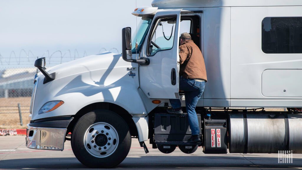 Transportation/warehouse job figures for 2024 rise after annual adjustment