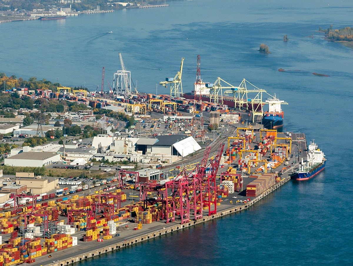 Dockworkers expand strike at Montreal port