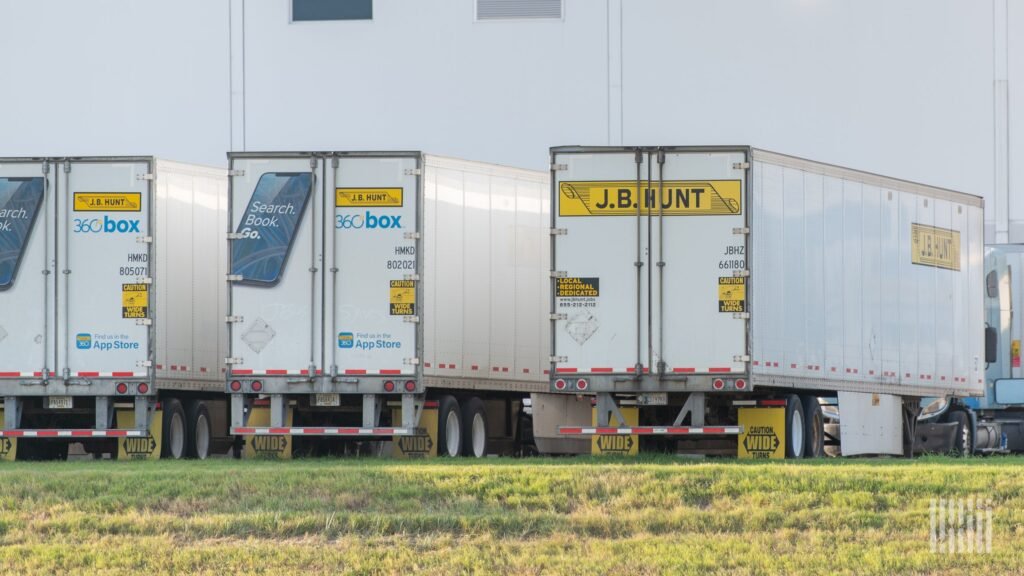 J.B. Hunt Q3 first look: Stock jumps on earnings beat
