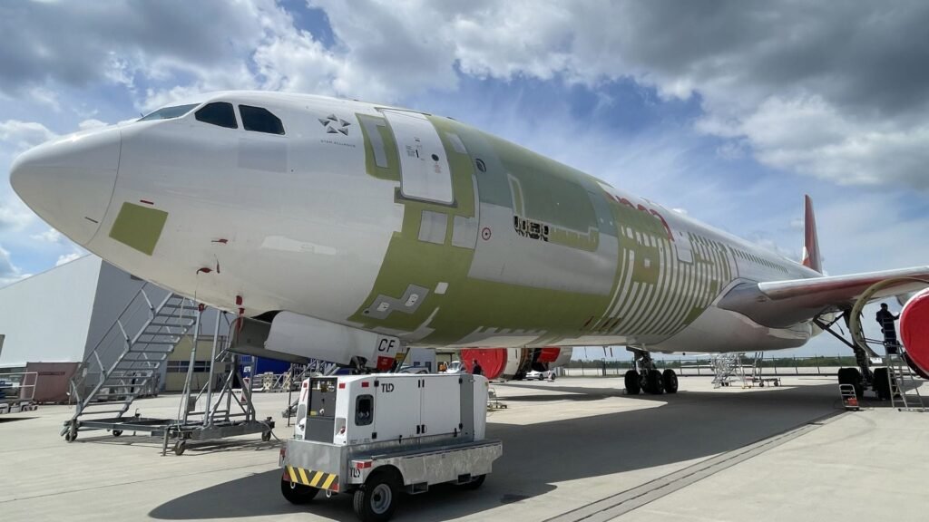 Vendor troubles slow delivery of Amazon freighter aircraft