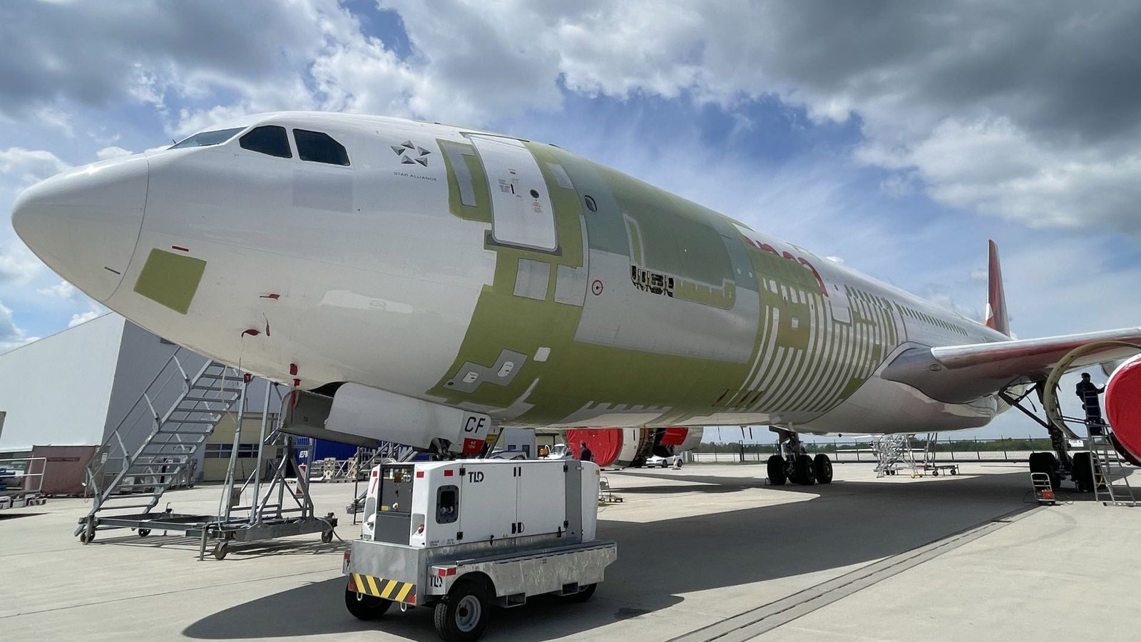 Vendor troubles slow delivery of Amazon freighter aircraft