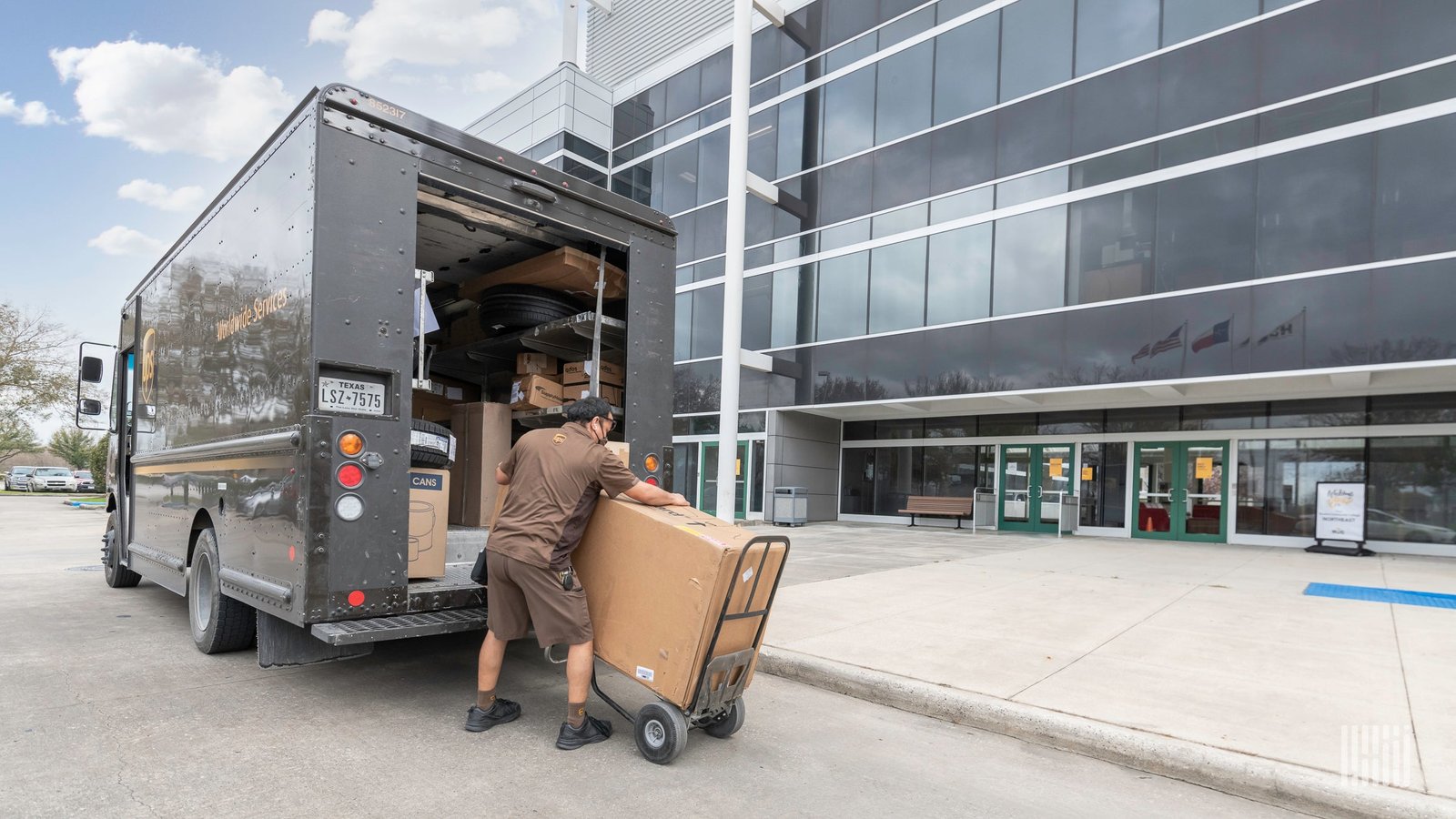 OneRail secures $42 million to solve last-mile delivery problems