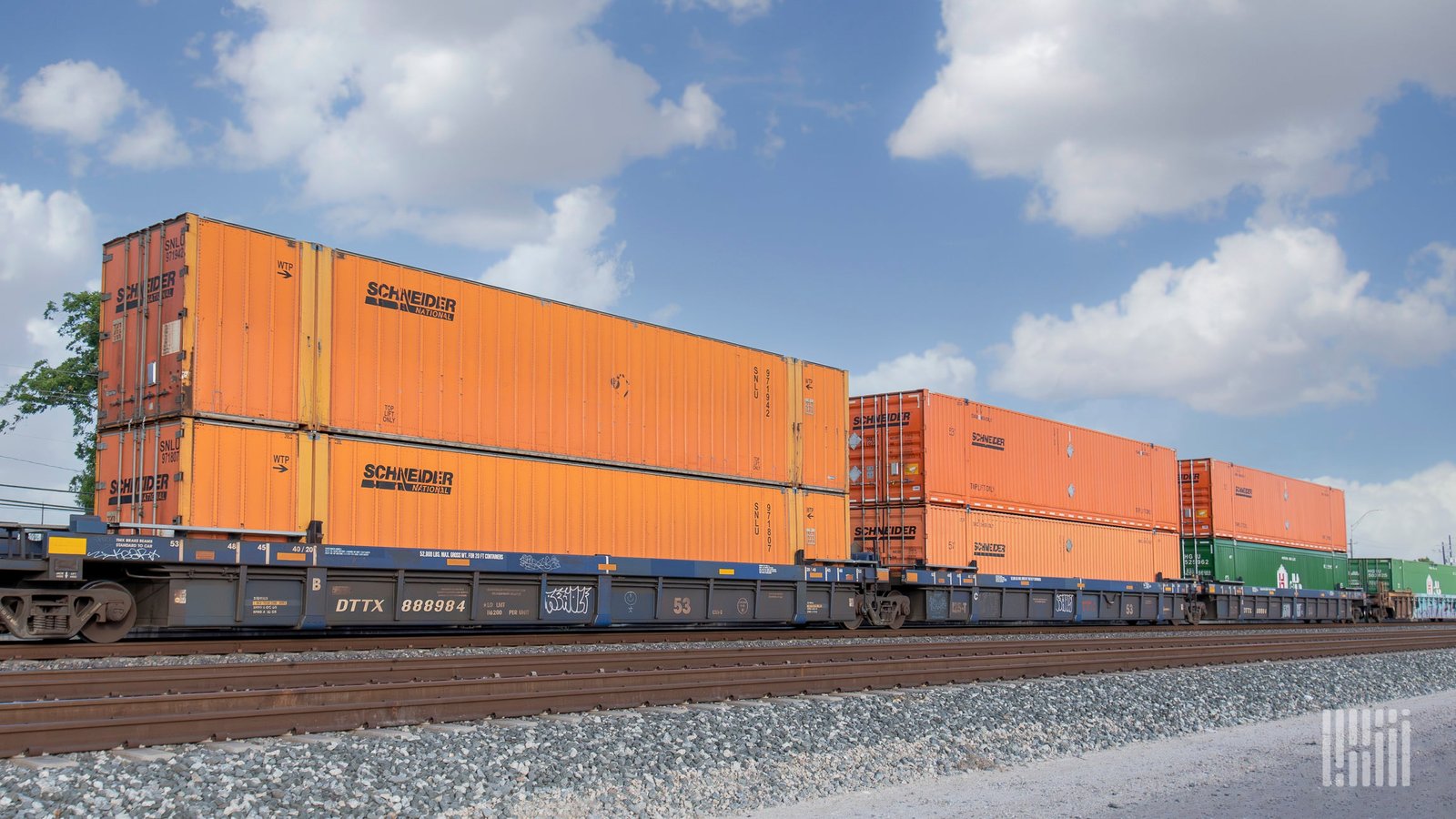 Schneider National launches Mexico, US Southeast intermodal service