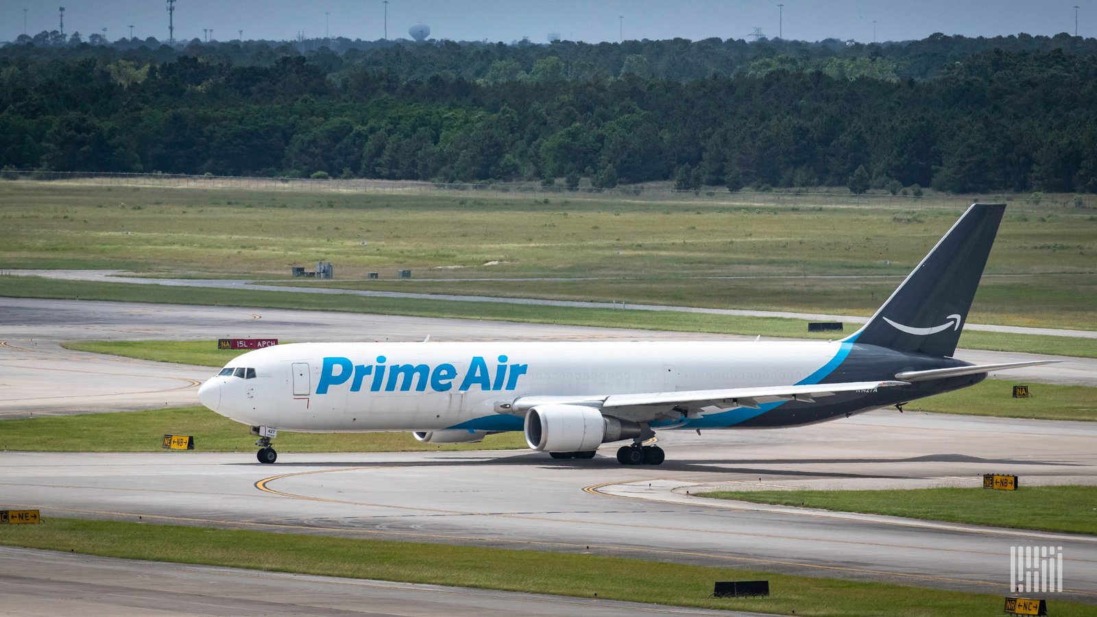 Vancouver airport clears damaged Amazon Air cargo jet from runway area