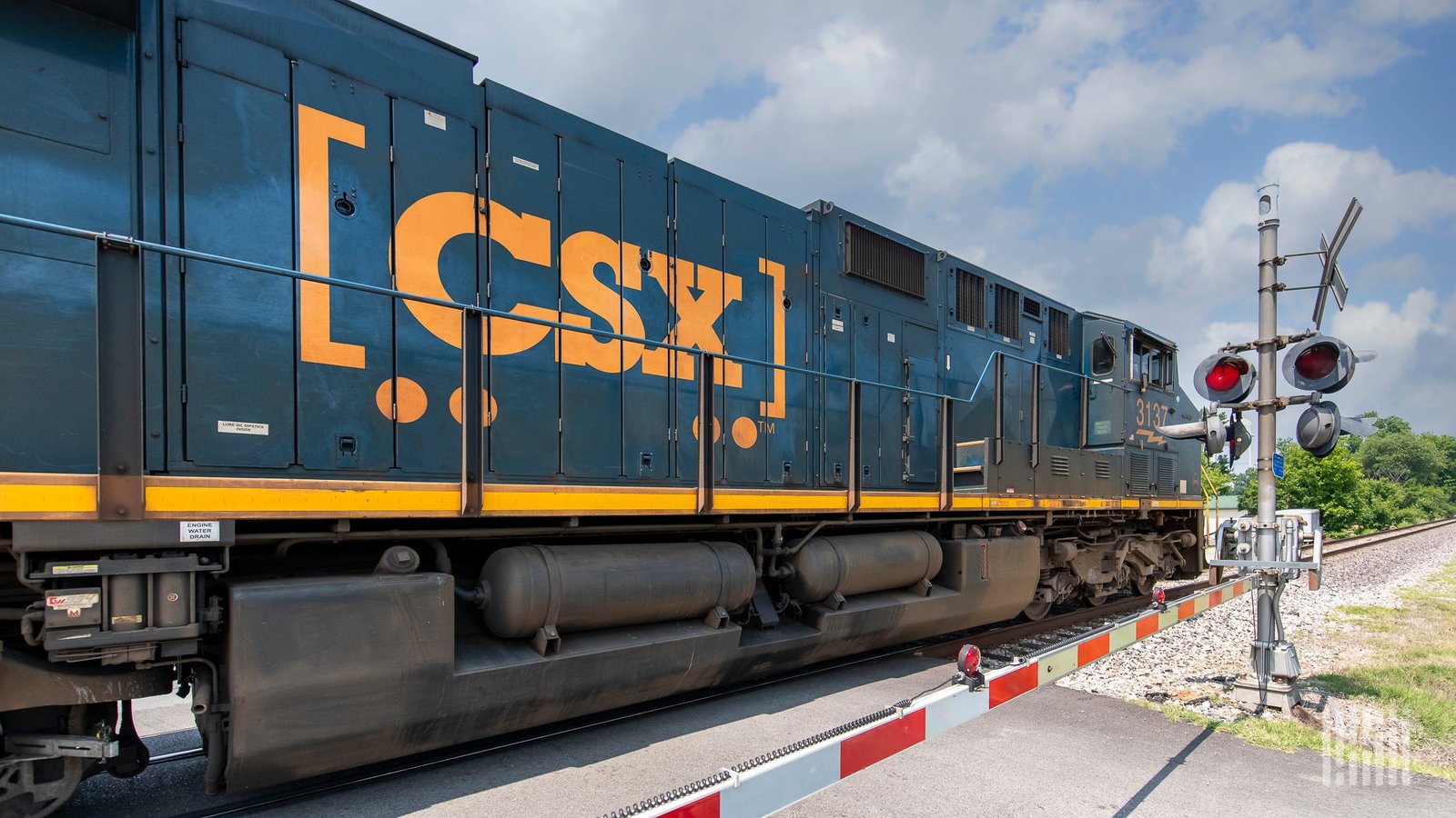 CSX asks Supreme Court to renew antitrust lawsuit against Norfolk Southern