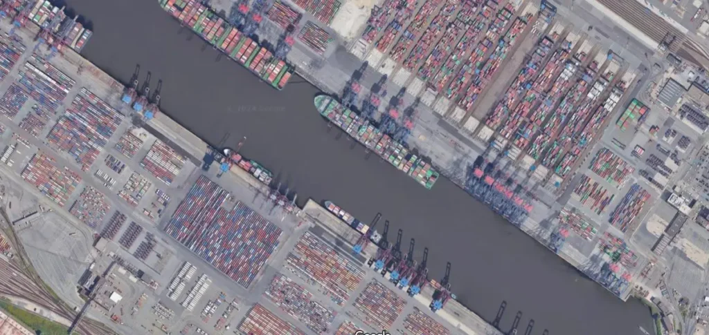 Is the "Clean On Board" clause in a bill of lading still relevant for container shipping