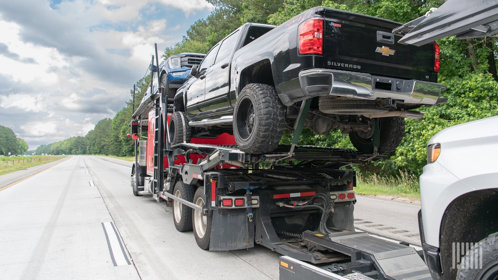 Mexico’s automotive industry exports 289,309 vehicles in November