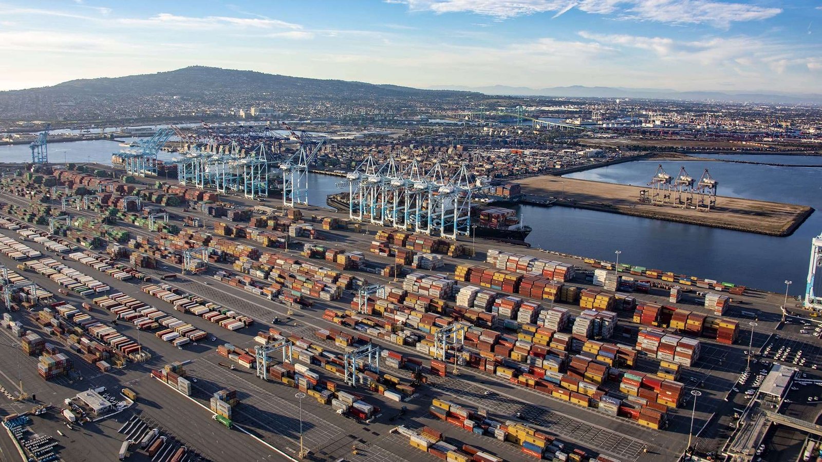 Port of Los Angeles set to surpass 10 million TEUs in 2024