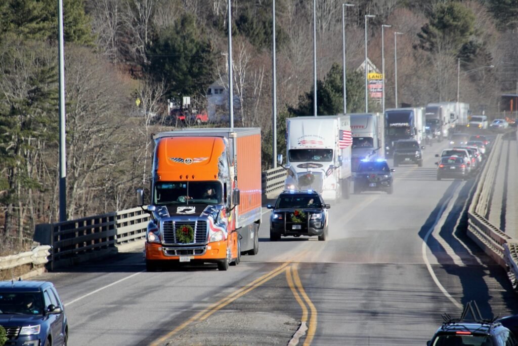 Some truckers to haul their most important load of the year for Wreaths Across America
