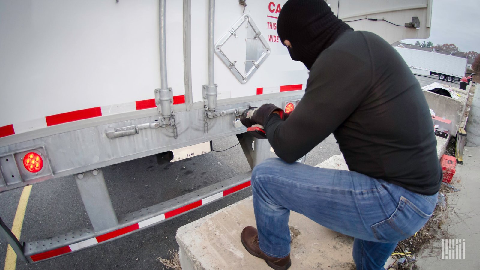 Strategic cargo theft leaves drivers, brokers liable for massive losses