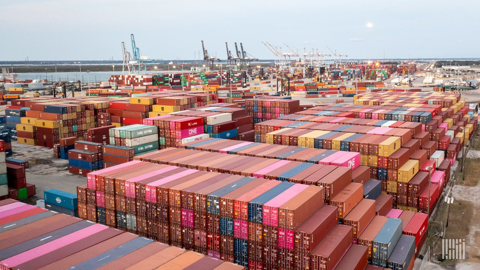 Tariff threats roil North American container marketplace