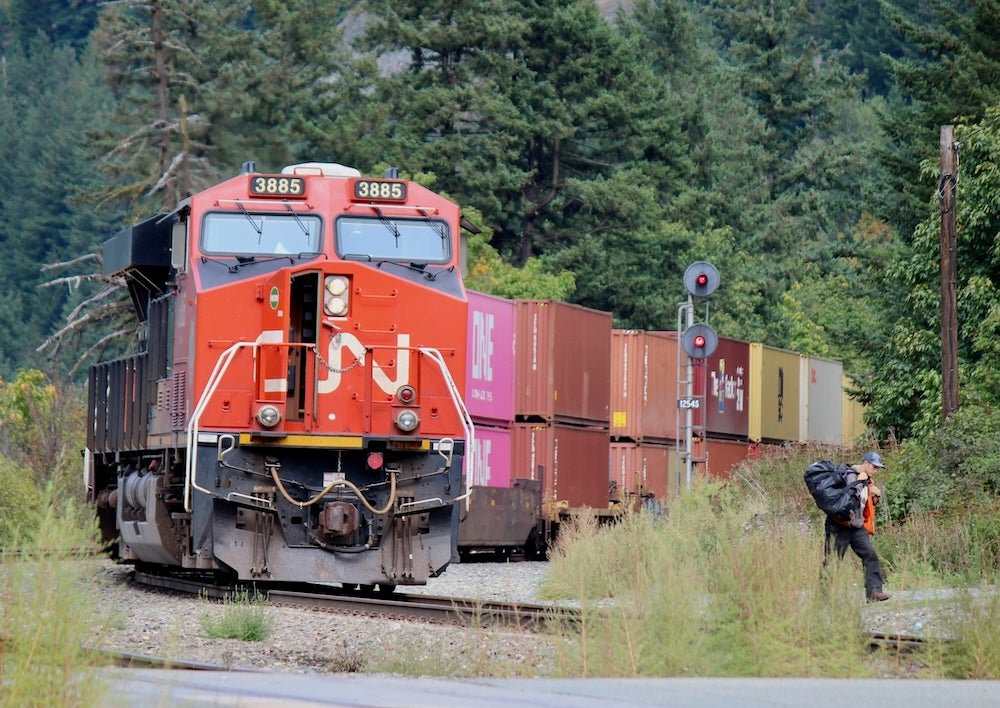 CN profits dip after fourth-quarter port and weather disruptions