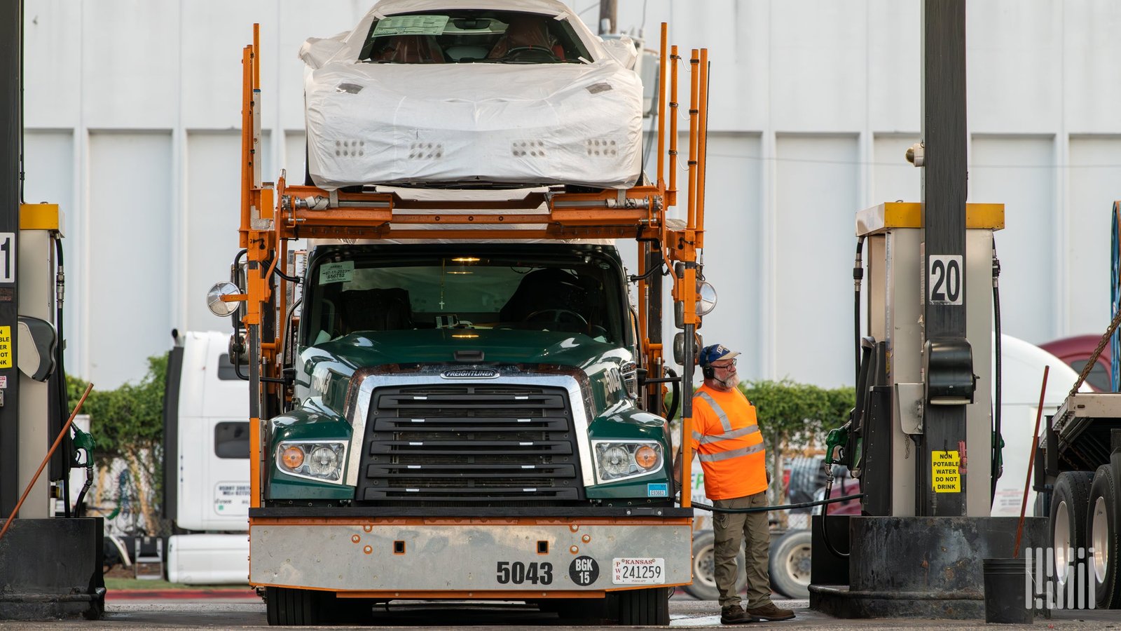 Auto hauler Jack Cooper shutting down: CEO letter to workers