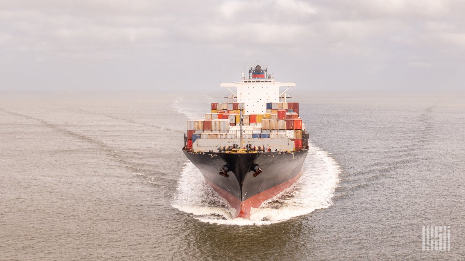 US opening investigation into container shipping choke points