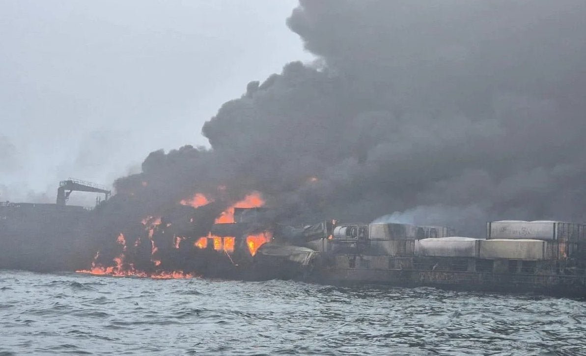 VIDEO: US military support tanker on fire off English coast