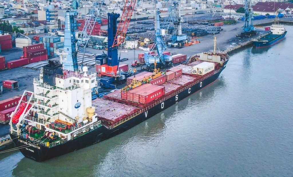 As tariffs wreck China-US exports, container rates weather storm