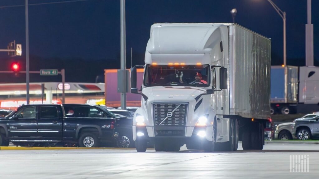 Building a Carrier Packet That Wins You Freight