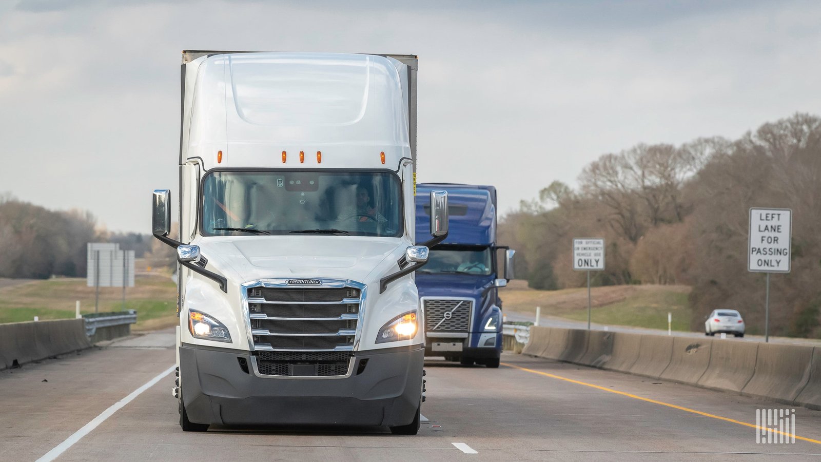 FMCSA extends trucking company’s sleeper berth exemption