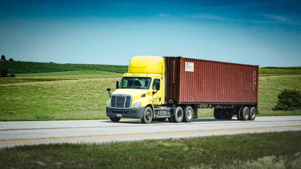 First Look: Universal Logistics Holdings