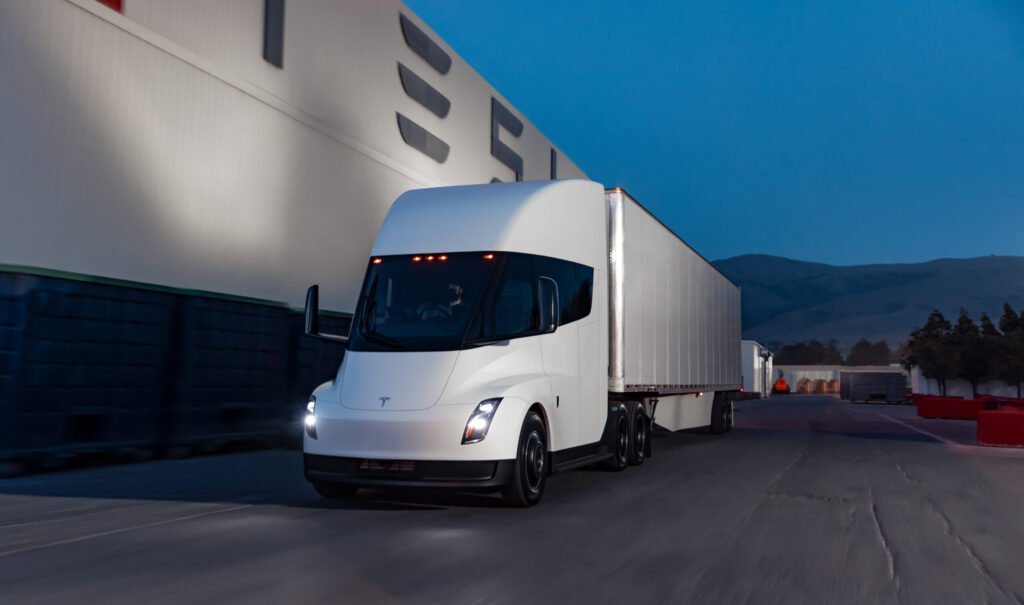 Tesla says mass production of electric Semi to begin in 2026