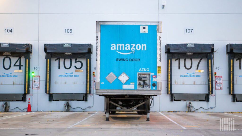 Amazon beats earnings expectations, sees market uncertainty ahead