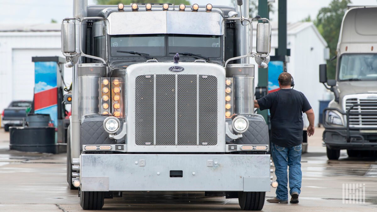 CPAC wants Trump to overhaul FMCSA's waiver regime