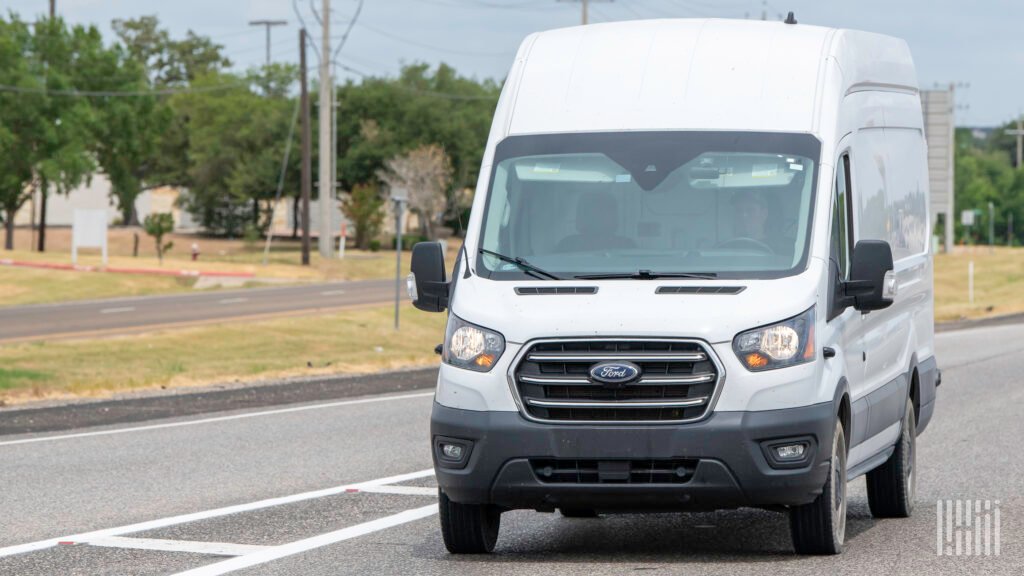 Carriers with mainly medium-size trucks want out from under FMCSA oversight
