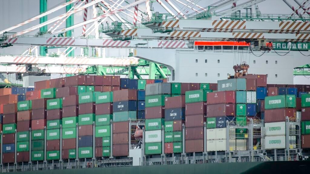 US container imports see one of strongest Aprils ever